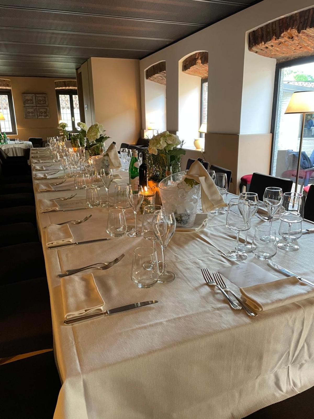 Lear • Dining Club Hotel Briosco Luaran gambar